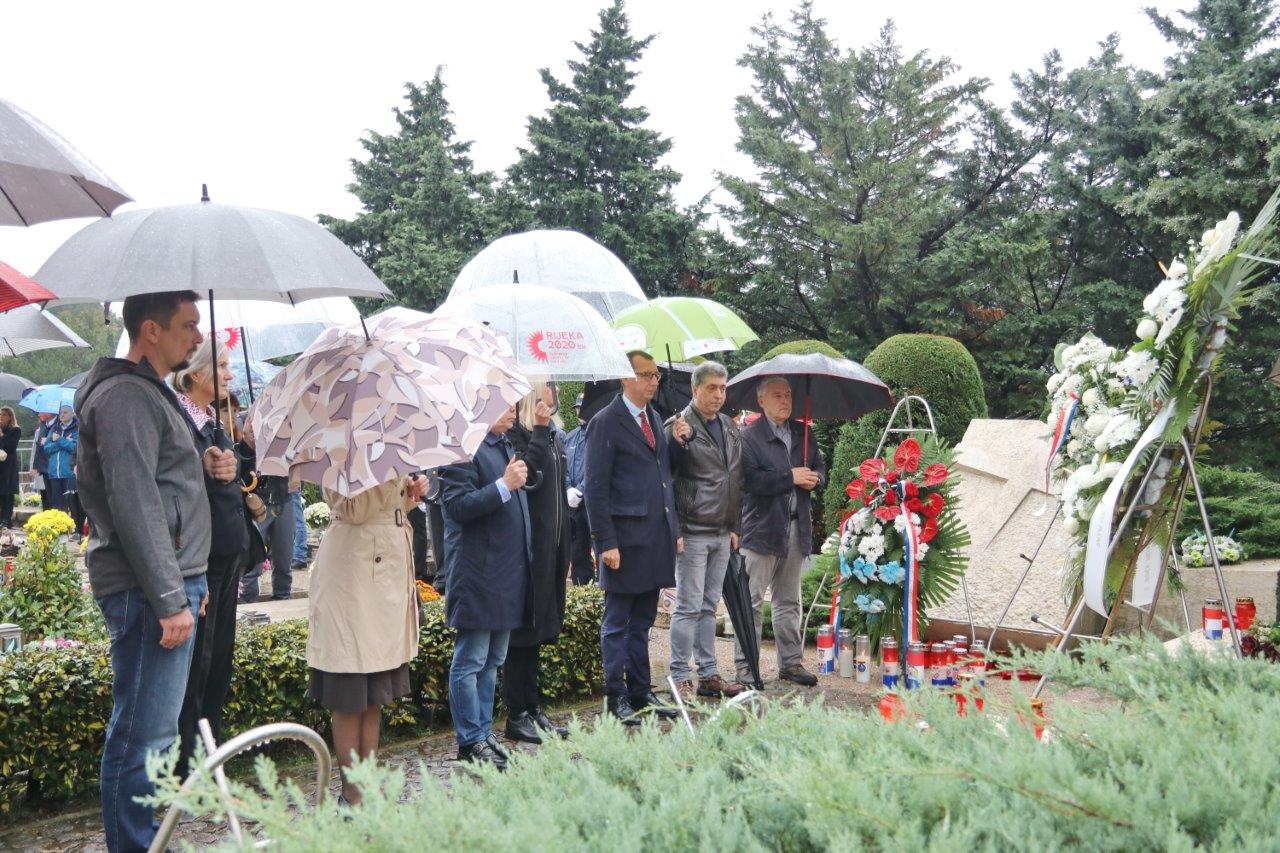 Polaganje-vijenaca-povodom-blagdana-Svih-svetih-9 Polaganje-vijenaca-povodom-blagdana-Svih-svetih-9