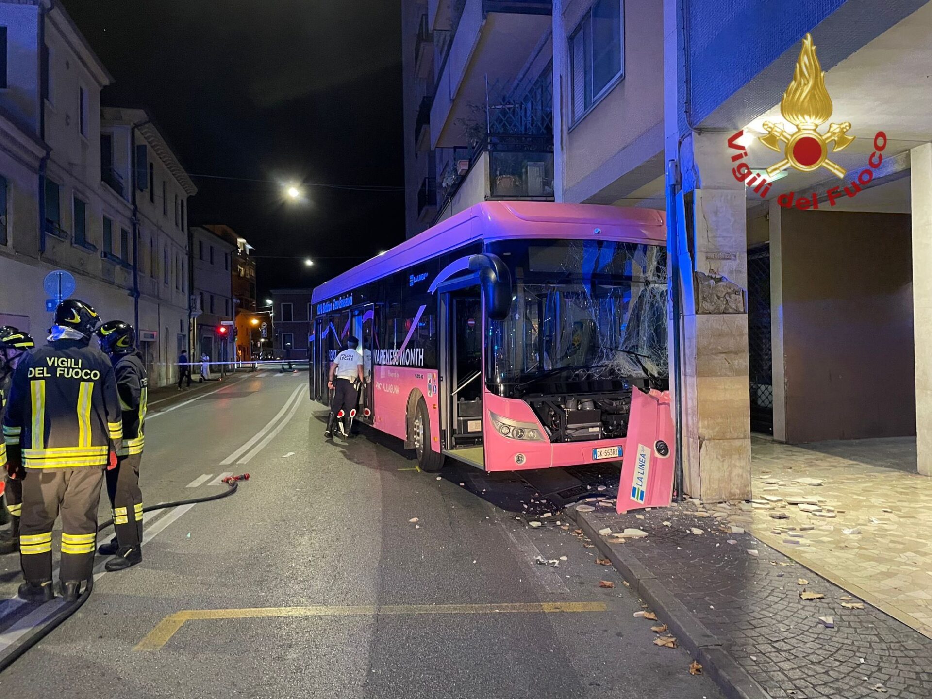 autobus 2 venecija vatrogasci 12