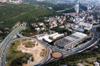cesta d403 panorama dron škurinje 155 cesta d403 panorama dron škurinje 155