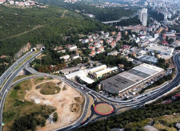 cesta d403 panorama dron škurinje 155