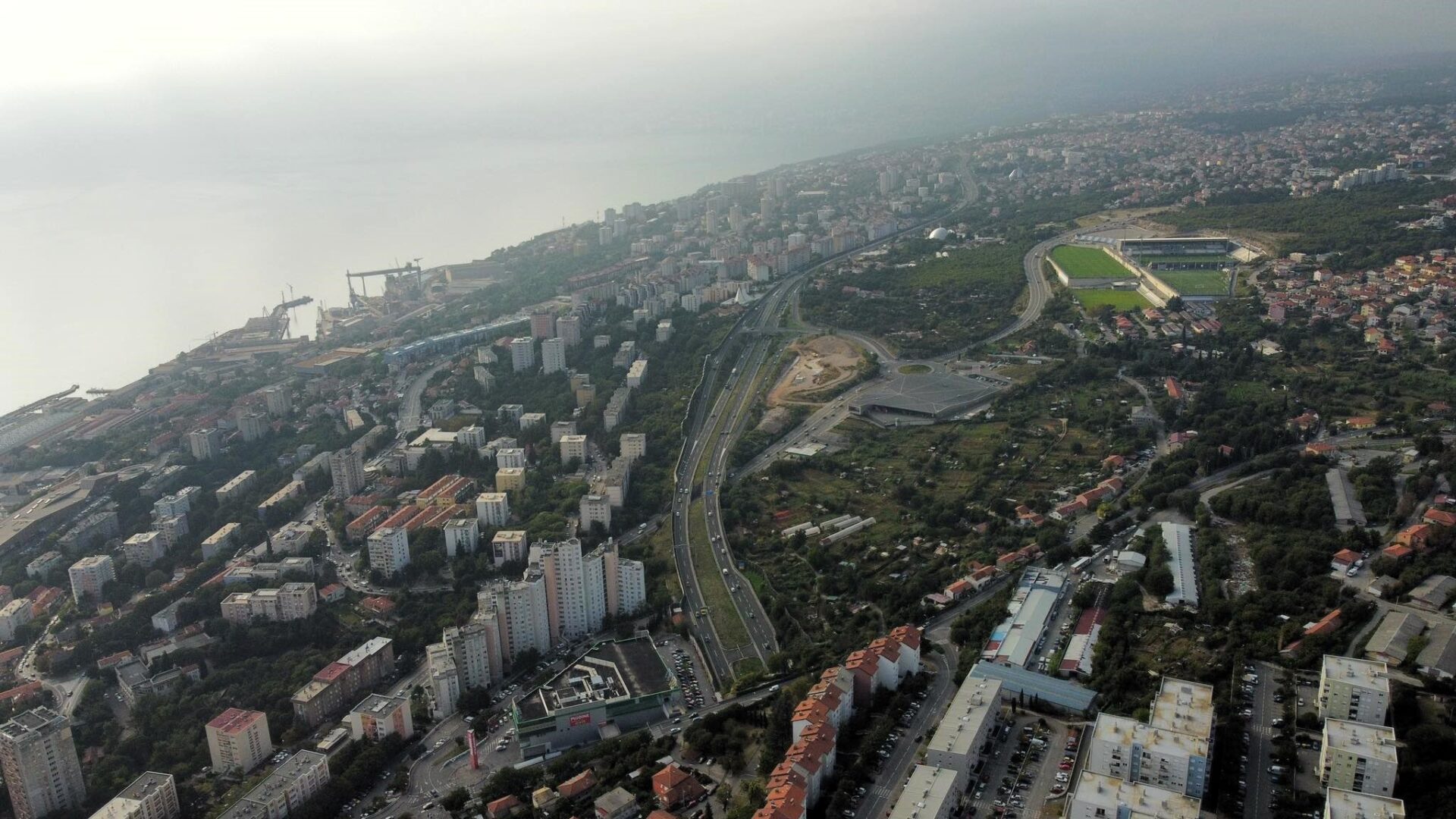 cesta d403 panorama dron škurinje 17 cesta d403 panorama dron škurinje 17