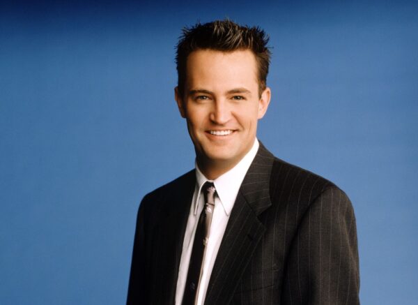 matthew perry fejs