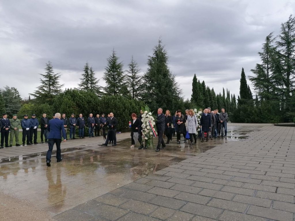 pgz delegacija vijenci svi sveti (8) pgz delegacija vijenci svi sveti (8)