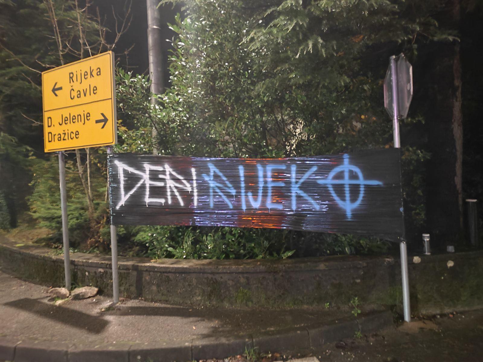 ARMADA GROBNIK 14