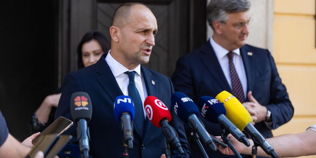 Plenković predložio Ivana Anušića za novog ministra obrane Plenković predložio Ivana Anušića za novog ministra obrane