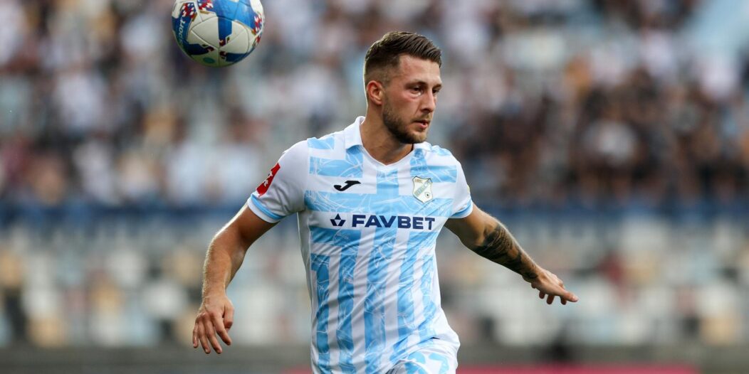 Rijeka: HNK Rijeka i NK Varaždin susreli su se u 7. kolu SuperSport HNL-a Rijeka: HNK Rijeka i NK Varaždin susreli su se u 7. kolu SuperSport HNL-a