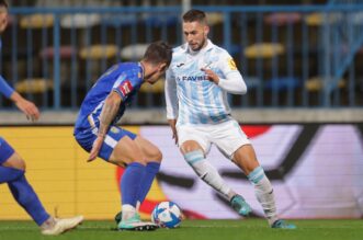 Lokomotiva i Rijeka sastali se u 14. kolu SuperSport HNL-a Lokomotiva i Rijeka sastali se u 14. kolu SuperSport HNL-a