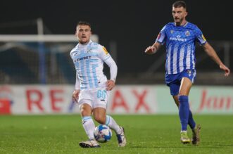 Lokomotiva i Rijeka sastali se u 14. kolu SuperSport HNL-a Lokomotiva i Rijeka sastali se u 14. kolu SuperSport HNL-a