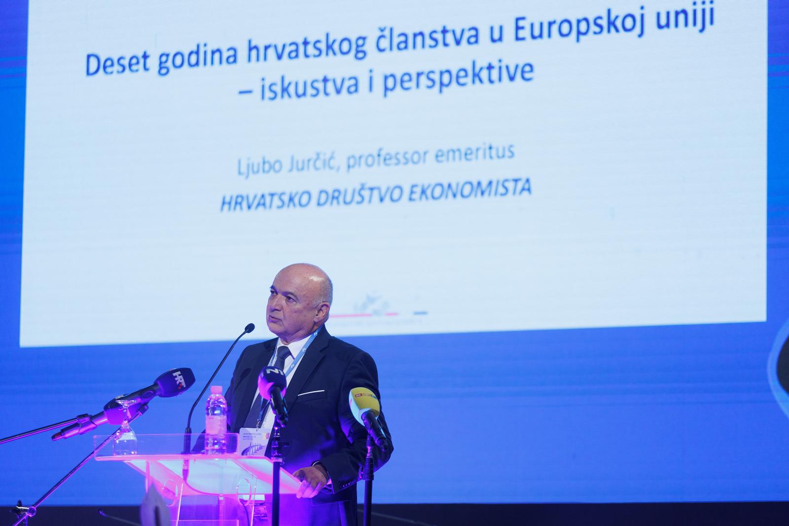 Opatija: Održano tradicionalno savjetovanje “Ekonomska politika Hrvatske u 2024.” Opatija: Održano tradicionalno savjetovanje “Ekonomska politika Hrvatske u 2024.”