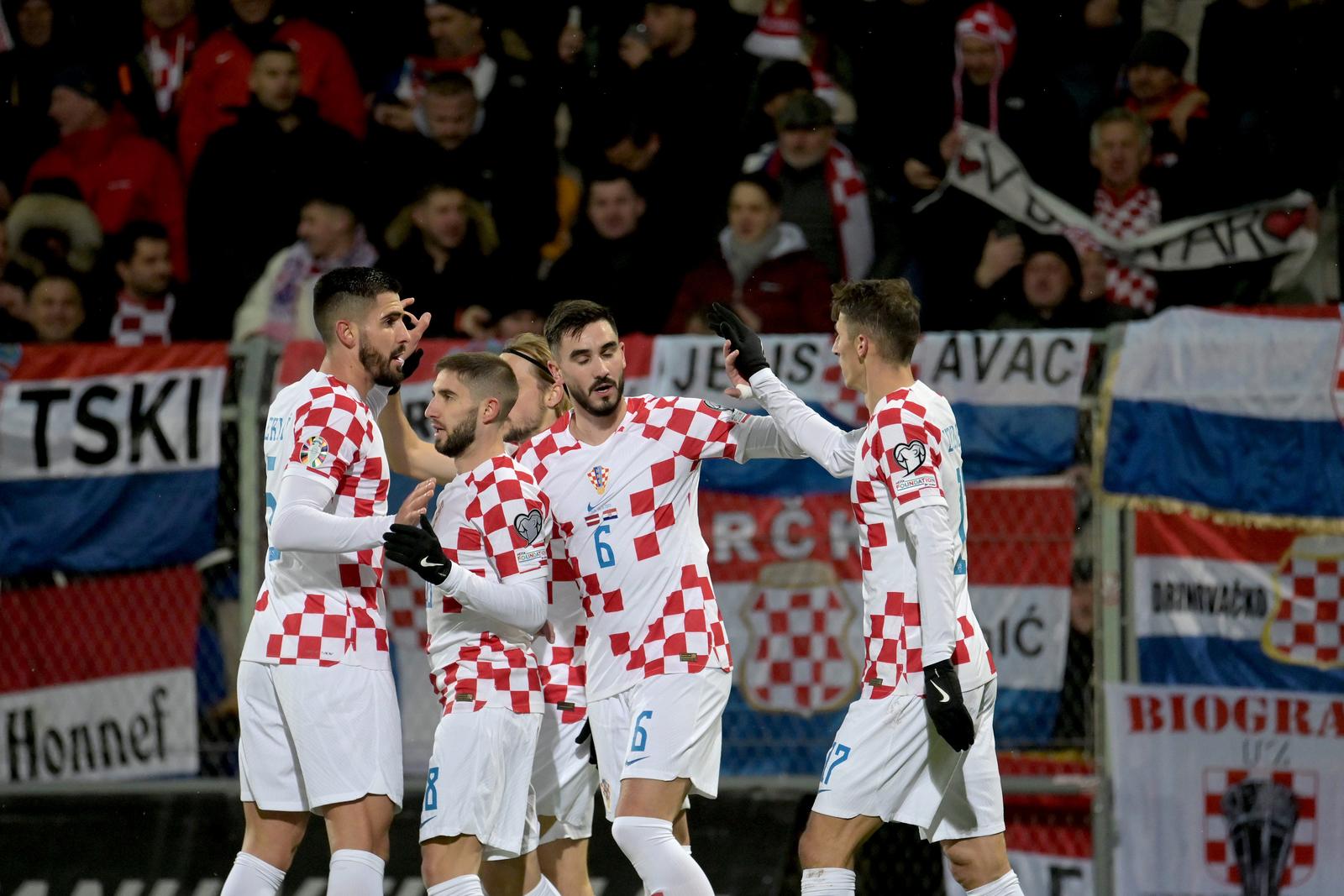 Susret Latvije i Hrvatske u kvalifikacijama za Europsko prvenstvo Susret Latvije i Hrvatske u kvalifikacijama za Europsko prvenstvo