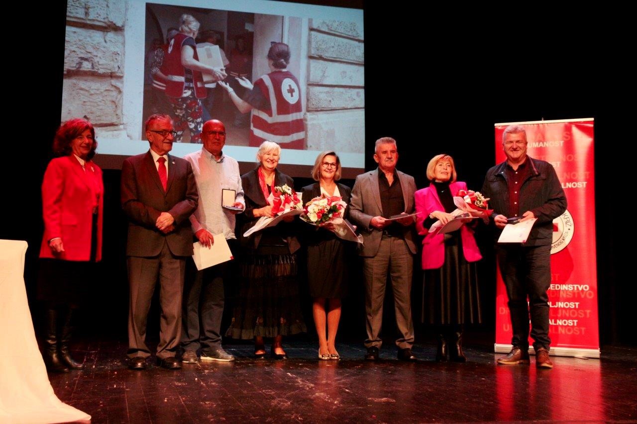 Svečanost-obilježavanja-145-godina-postojanja-Crvenog-križa-u-Hrvatskoj-3 Svečanost-obilježavanja-145-godina-postojanja-Crvenog-križa-u-Hrvatskoj-3