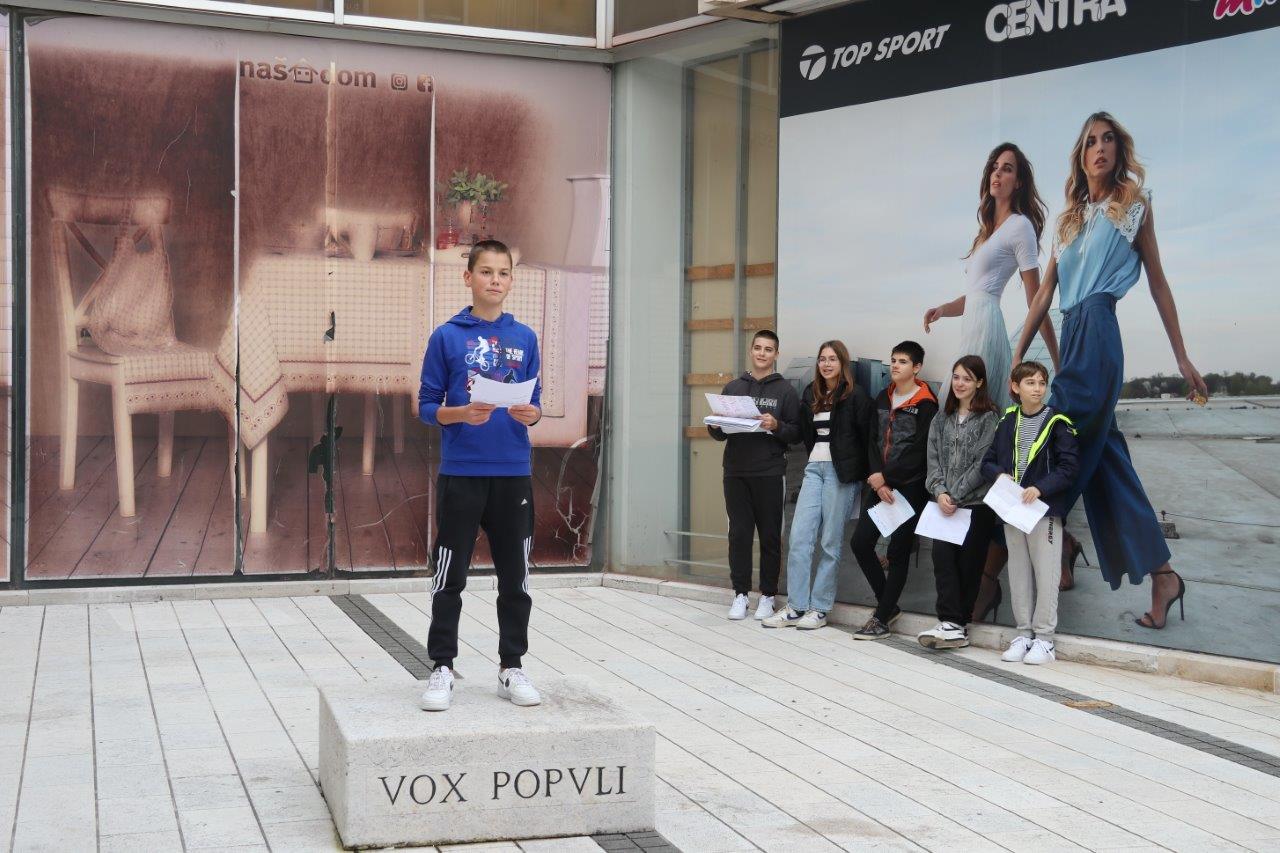 Učenički-program-na-kamenu-Vox-populi-2 Učenički-program-na-kamenu-Vox-populi-2