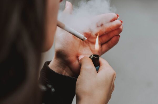 smoking-age-in-france