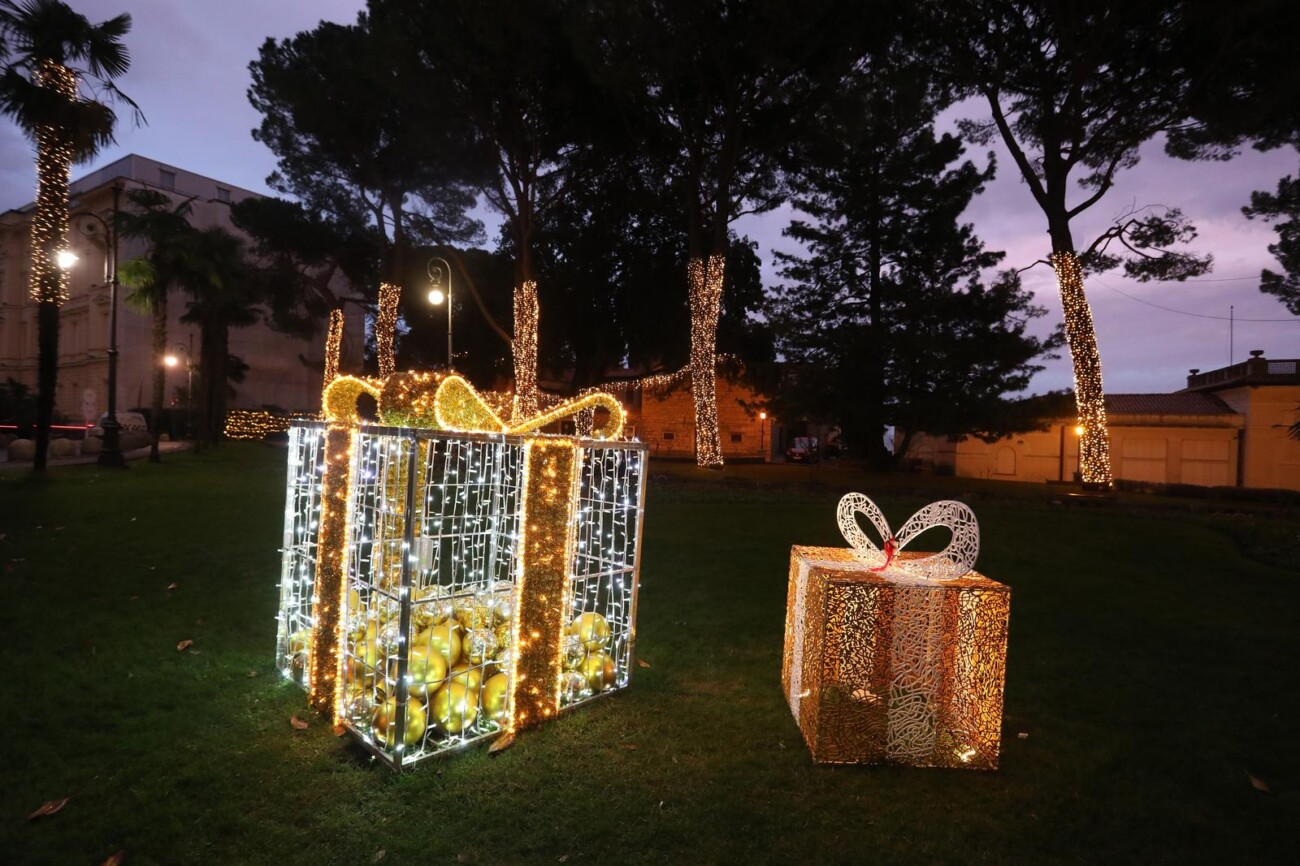 Opatija: Grad ukrašen za Advent Opatija: Grad ukrašen za Advent