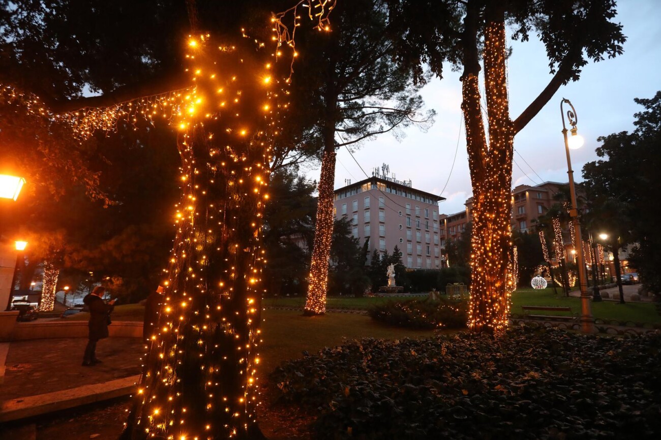 Opatija: Grad ukrašen za Advent Opatija: Grad ukrašen za Advent