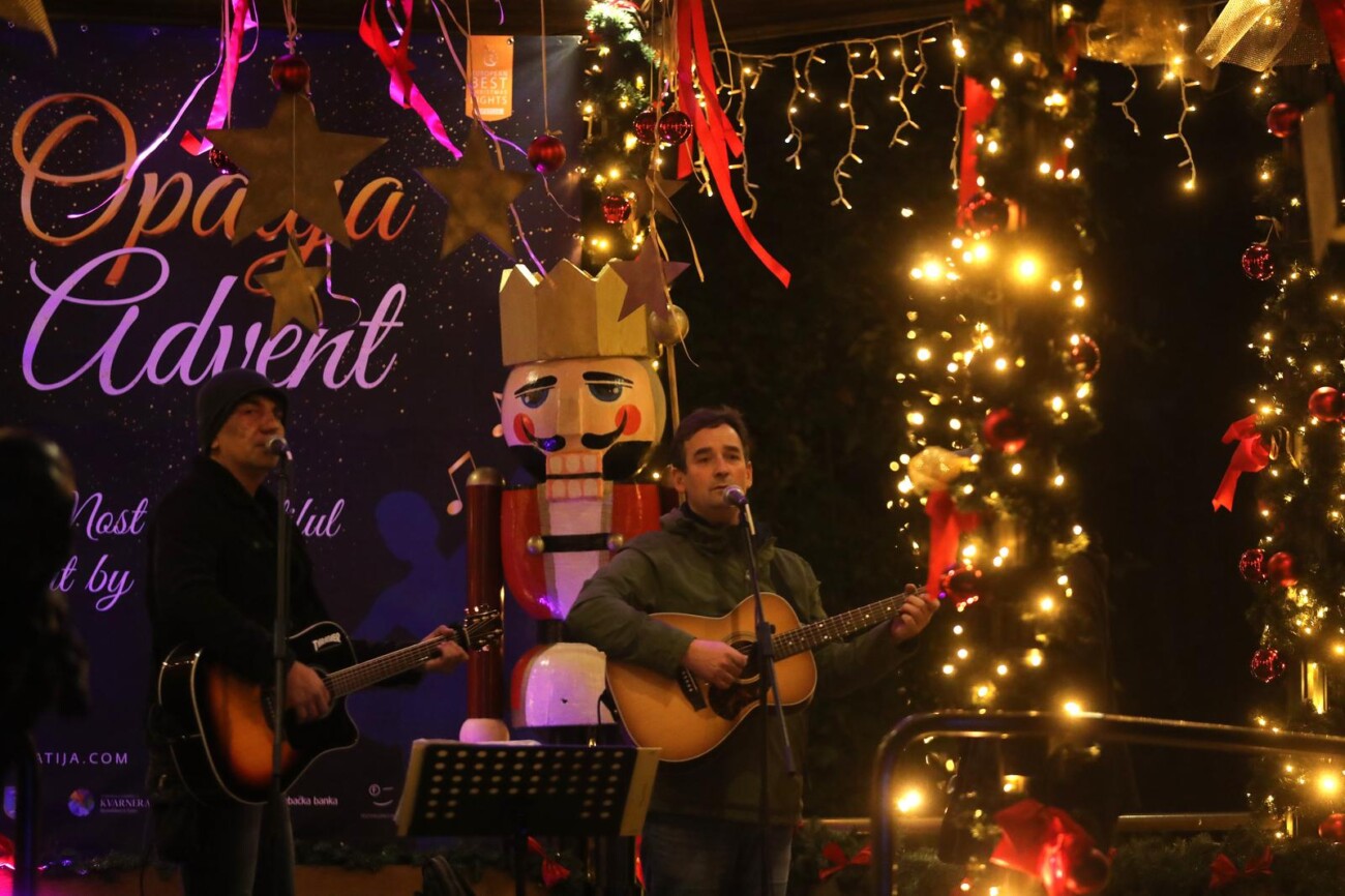Opatija: Grad ukrašen za Advent Opatija: Grad ukrašen za Advent