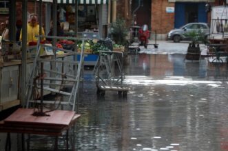 Rijeka: Poplavljene ulice oko gradske tržnice Rijeka: Poplavljene ulice oko gradske tržnice