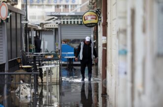 Rijeka: Poplavljene ulice oko gradske trnice Rijeka: Poplavljene ulice oko gradske trnice