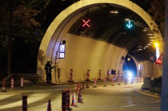 Dvije osobe poginule u prometnoj nesreći u tunelu Učka Dvije osobe poginule u prometnoj nesreći u tunelu Učka