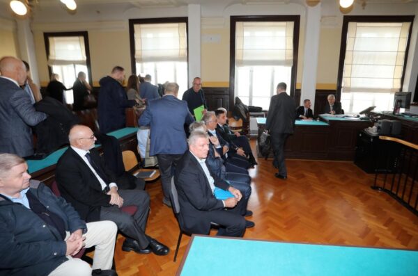Rijeka: Po?etak su?enja optuenima u aferi Uljanik