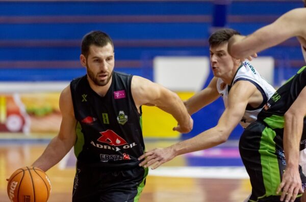 Zadar: 19. kolo HT Premijer lige: KK Sonik Puntamika – KK Adria Oil Škrljevo