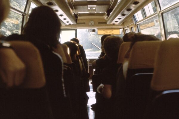 autobus annie-spratt unsplash