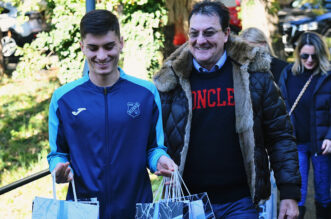 hnk rijeka djecja bolnica kantrida darovi (4) hnk rijeka djecja bolnica kantrida darovi (4)