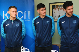 hnk rijeka djecja bolnica kantrida darovi (7) hnk rijeka djecja bolnica kantrida darovi (7)