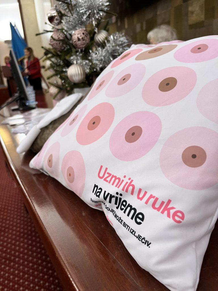 pink udruga advent (4)