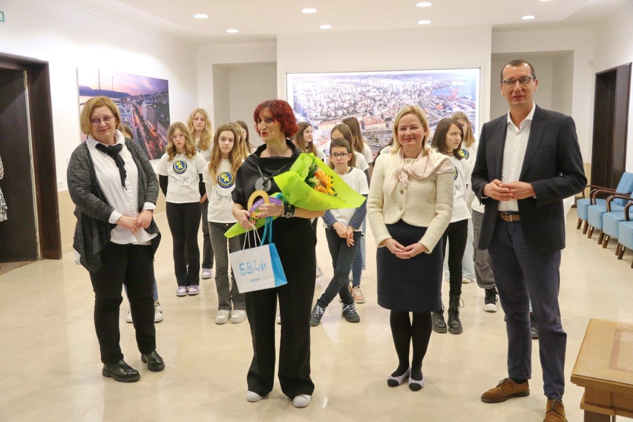 Dodjela-na-grada-„AmbasadoRI-odgoja-i-obrazovanja“-15