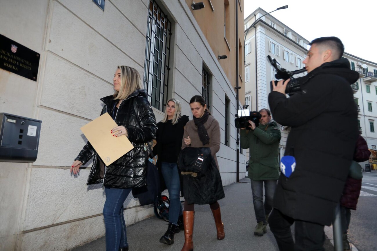 Rijeka: Dolazak osumnjičenih iz afere Vrbovsko na USKOK Rijeka: Dolazak osumnjičenih iz afere Vrbovsko na USKOK