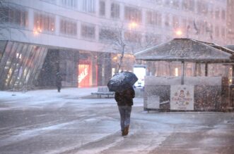 Zagreb: Zahlađenje i snijeg na ulicama grada Zagreb: Zahlađenje i snijeg na ulicama grada