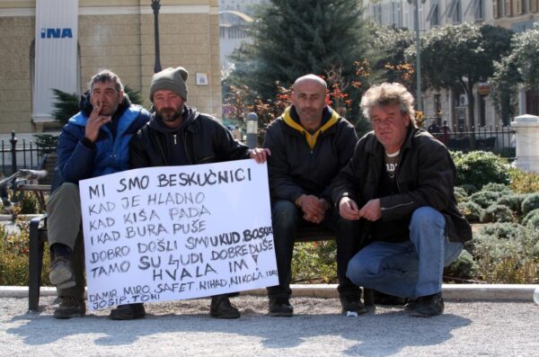 Rijeka: Besku?nici transparentom zahvalili KUD Bosna na svakoj pomo?i