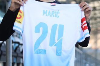 HNK Rijeka predstavila novog igrača Mirka Marića HNK Rijeka predstavila novog igrača Mirka Marića
