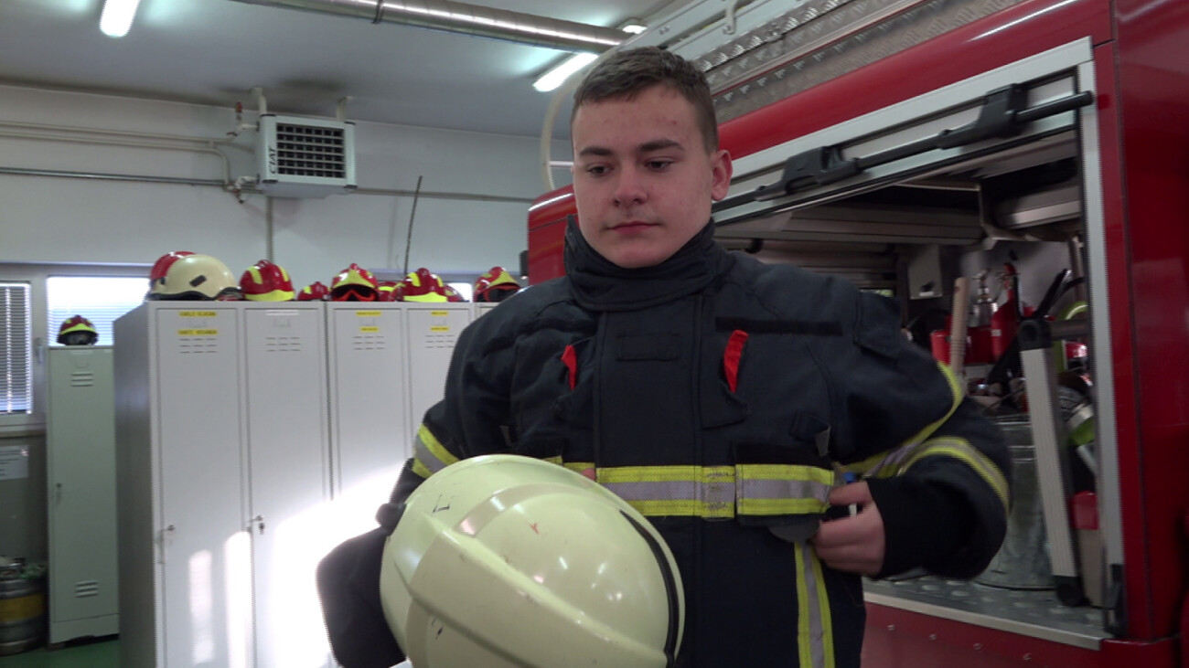 spašavanje mladići korzo prometna škola kanal ri6 spašavanje mladići korzo prometna škola kanal ri6