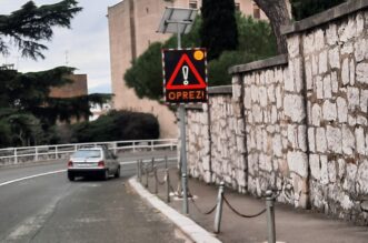 svijetleći znakovi 1 svijetleći znakovi 1