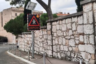 svijetleći znakovi 15 svijetleći znakovi 15