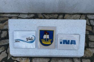 umjetnost na zidu ksotrena (10) umjetnost na zidu ksotrena (10)