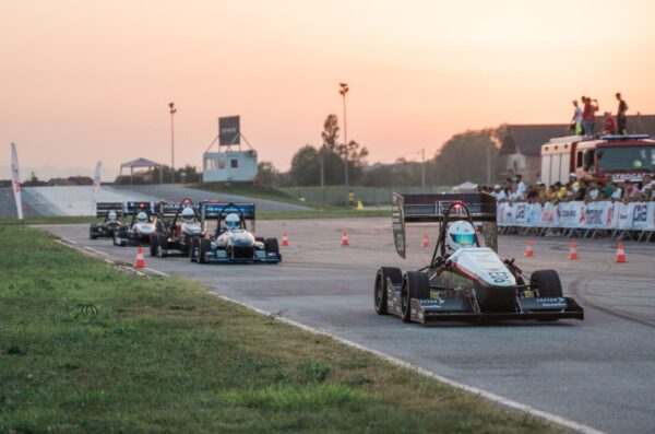 FORMULA STUDENT
