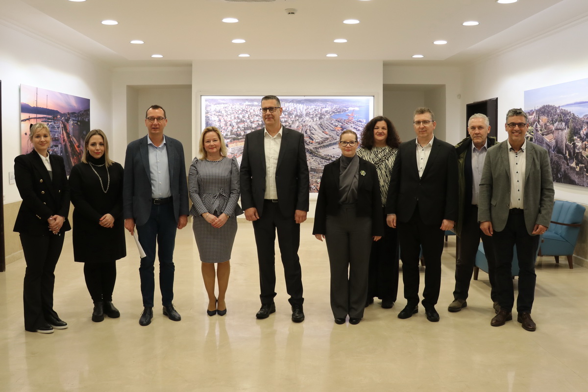 Delegacija-Kopra-u-posjetu-Gradu-Rijeci-1 Delegacija-Kopra-u-posjetu-Gradu-Rijeci-1