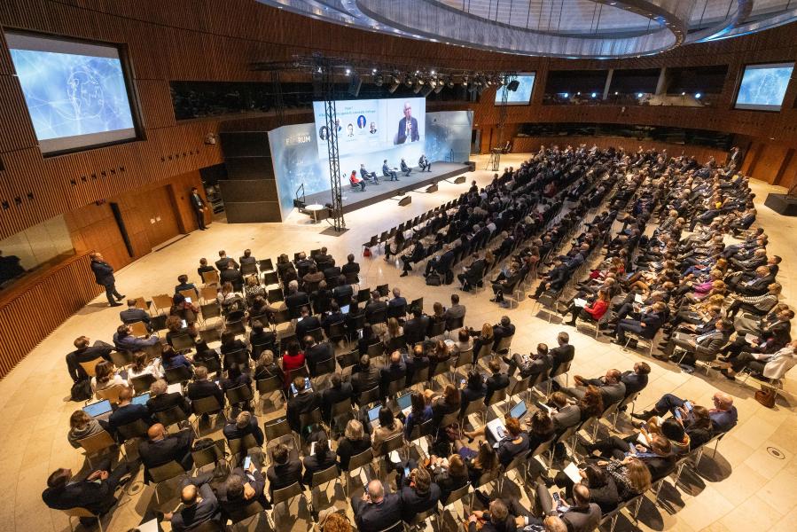 Forum-EIB-Group-1 Forum-EIB-Group-1