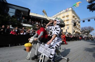Opatija: 41. Balinjerada privukla mnogobrojne ljubitelje makara Opatija: 41. Balinjerada privukla mnogobrojne ljubitelje makara