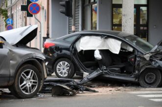 Prometna nesre?a u centru Pule, ozlije?eno troje ljudi Prometna nesre?a u centru Pule, ozlije?eno troje ljudi