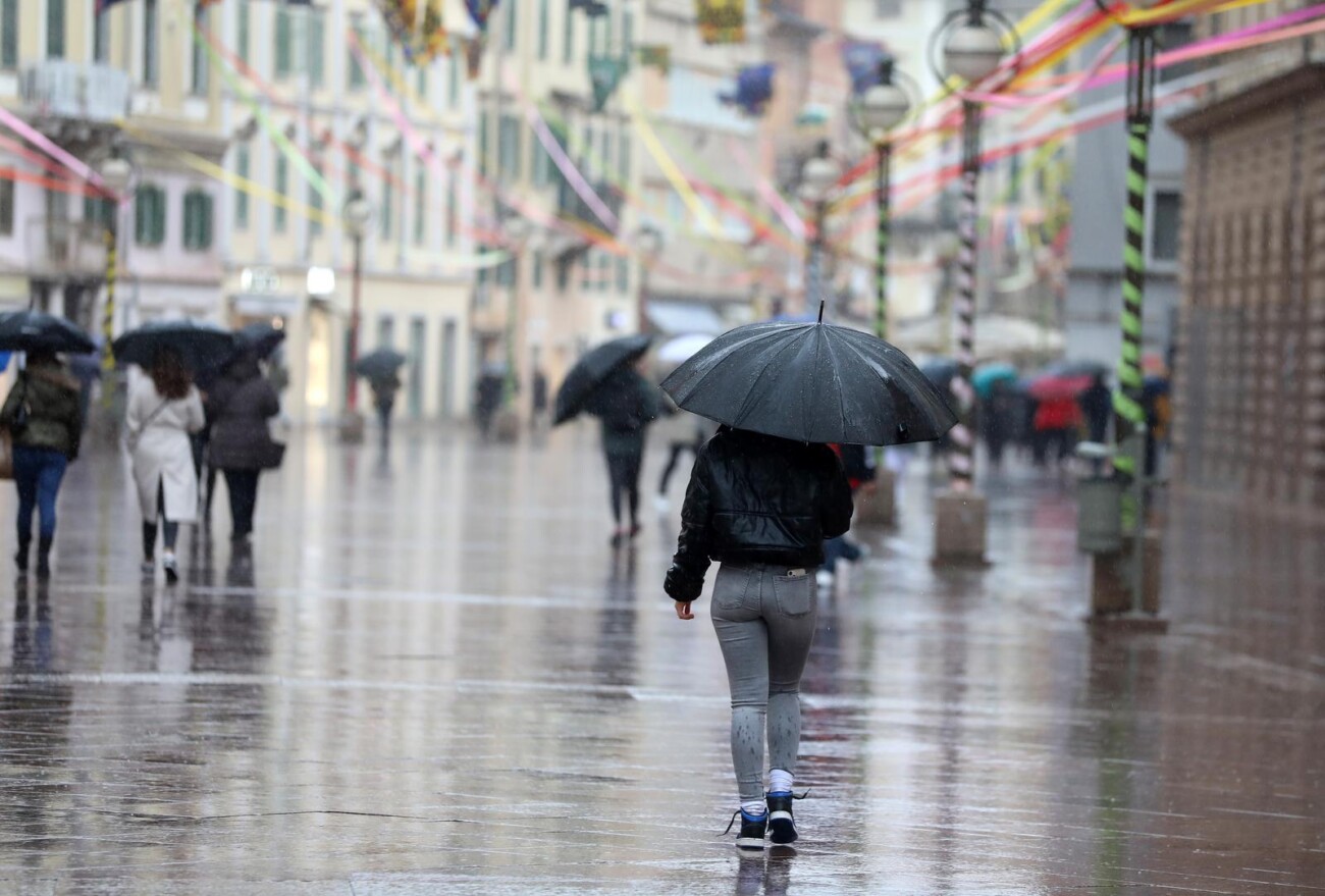Rijeka: Kišni dan u centru grada Rijeka: Kišni dan u centru grada