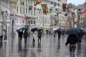 Rijeka: Kišni dan u centru grada Rijeka: Kišni dan u centru grada
