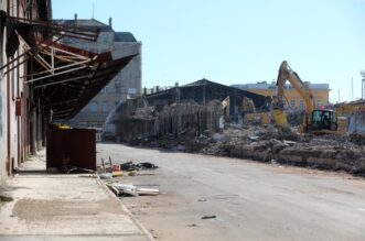Rijeka: Ruenje eljezni?kih skladita 3b Rijeka: Ruenje eljezni?kih skladita 3b