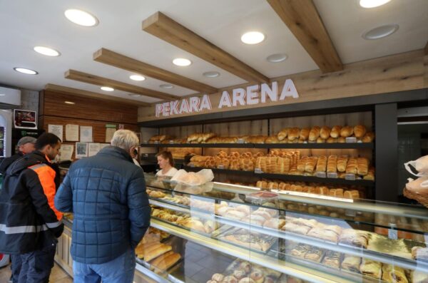U riječkoj pekari od danas pa do kraja mjeseca za bijeli kruh treba izdvojiti 60 centi