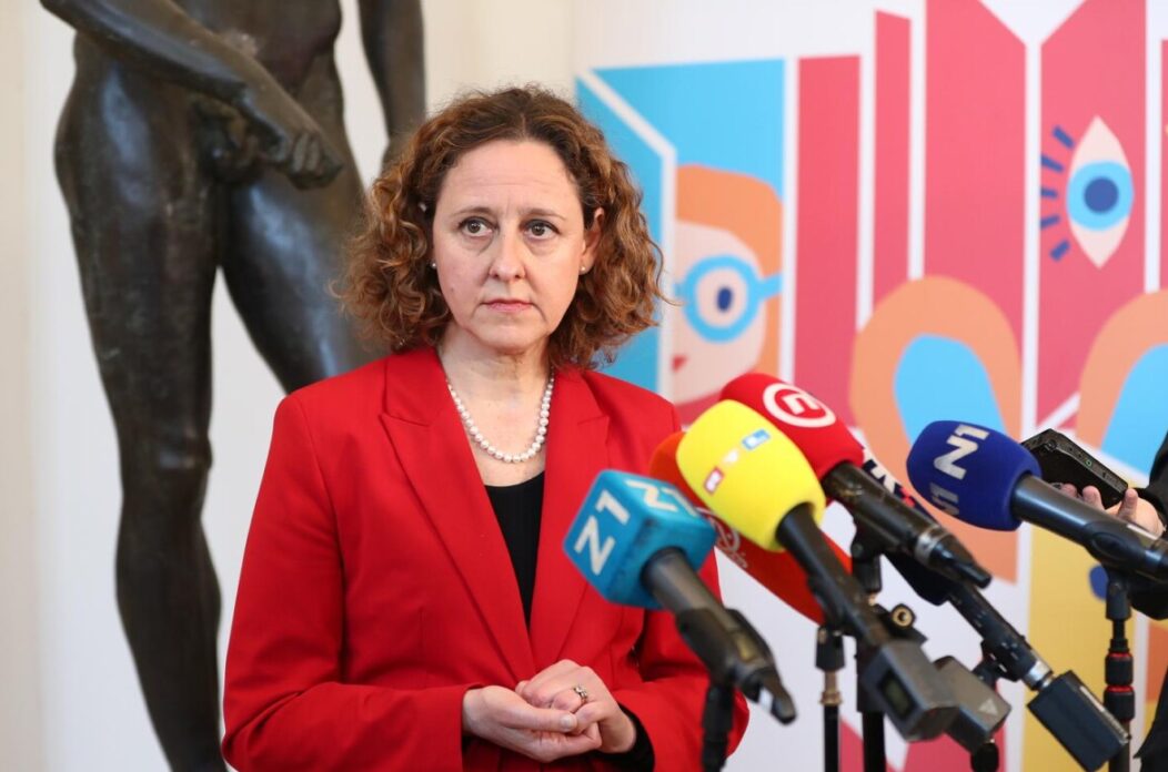 Zagreb: Nina Obuljen Koržinek: Ako je netko kriznu situaciju zloupotrijebio, odgovarat će Zagreb: Nina Obuljen Koržinek: Ako je netko kriznu situaciju zloupotrijebio, odgovarat će