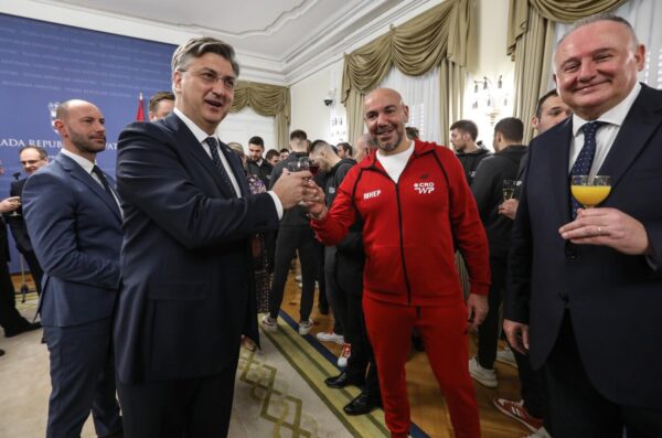 Zagreb: Andrej Plenković ugostio svjetske prvake u vaterpolu