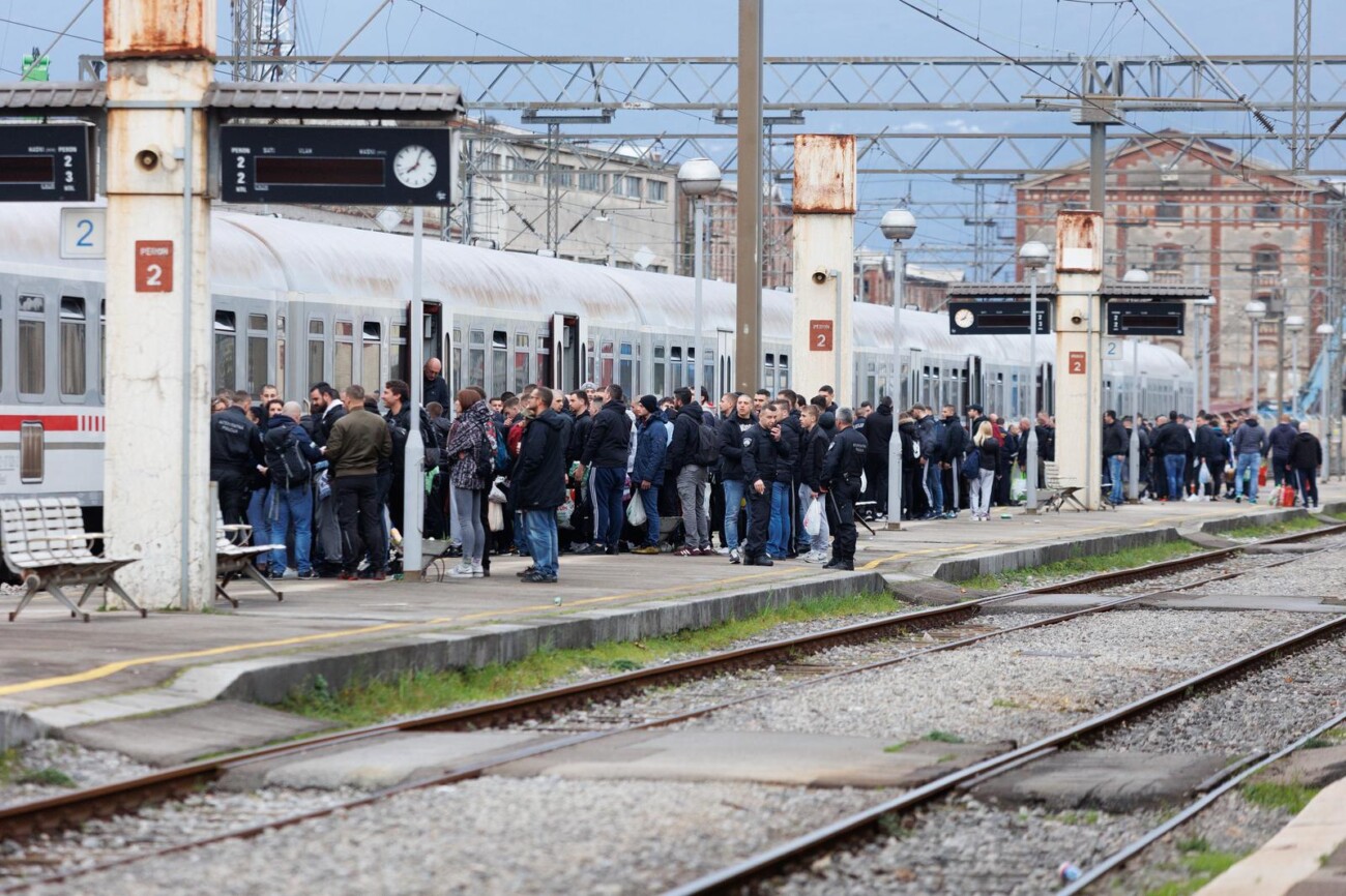 Rijeka: Polazak Bijelog vlaka s Armadom na derbi u Zagreb Rijeka: Polazak Bijelog vlaka s Armadom na derbi u Zagreb